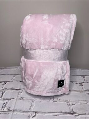 kate spade Pale Pink Plush Throw Blanket